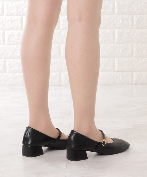 Lace Ladies（レースレディース）の「マットレザー調チャンキーストラップパンプス（パンプス・レディース・アイボリー/ブラック/ベージュ・24.5/23/24/23.5/22.5）」の21枚目の写真