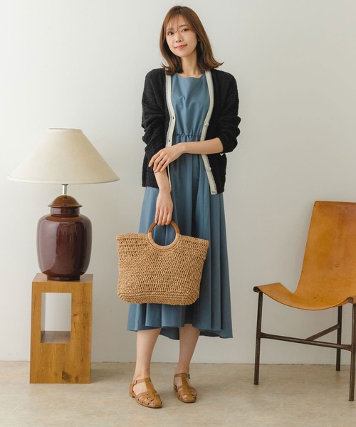 RODE SKO(ロデスコ)の「ウッドハンドルペーパーバッグ(かごバッグ・レディース・グレー/オリーブ/ブラック/ナチュラル・ONE)」の12枚目の写真