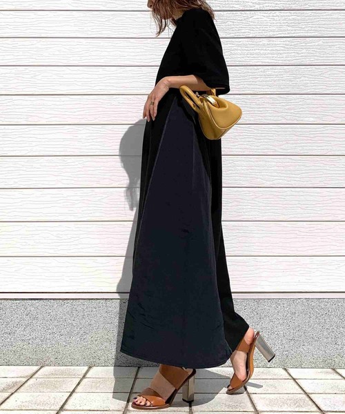 Q（キュー）の「ウラケドッキングワンピ（ワンピース・レディース・ブラック/チャコールグレー・MEDIUM）」の9枚目の写真