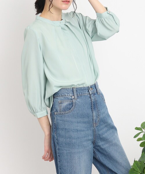 DRESKIP(ドレスキップ)の「◆レディな気分高まる!前釦スタンドカラーブラウス(シャツ/ブラウス・レディース・オフホワイト/ライトグリーン/ホワイト系3/ブラック系・02/03/04)」の4枚目の写真
