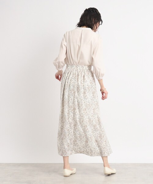 DRESKIP(ドレスキップ)の「◆レディな気分高まる!前釦スタンドカラーブラウス(シャツ/ブラウス・レディース・オフホワイト/ライトグリーン/ホワイト系3/ブラック系・02/03/04)」の5枚目の写真