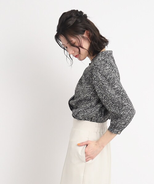DRESKIP(ドレスキップ)の「◆レディな気分高まる!前釦スタンドカラーブラウス(シャツ/ブラウス・レディース・オフホワイト/ライトグリーン/ホワイト系3/ブラック系・02/03/04)」の15枚目の写真