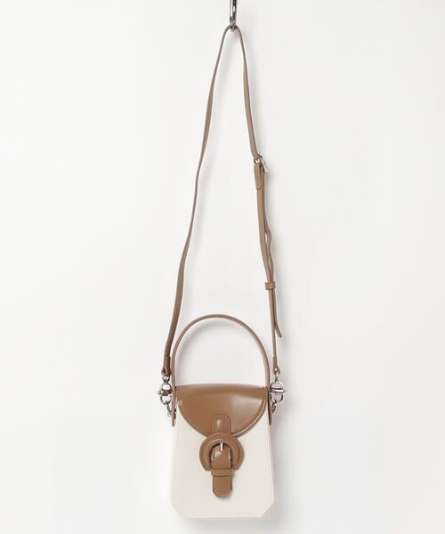 Olu.（オルドット）の「スクエアレトロコンパクトバッグ（ショルダーバッグ・レディース・ブラウン系その他・FREE）」の7枚目の写真