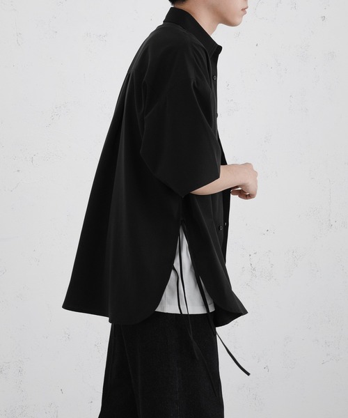 selle glant（セレグランテ）の「DRAW CODE SLIT SHIRT/ドローコードスリットシャツ（シャツ/ブラウス・メンズ・ブラック/オフホワイト・MEDIUM）」の4枚目の写真