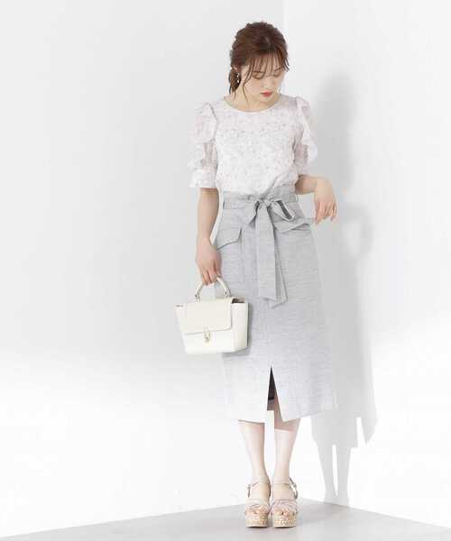 PROPORTION BODY DRESSING（プロポーションボディドレッシング）の「シアーラッフルブラウス / 1213210602（シャツ/ブラウス・レディース・グレー/ダークグレー/ベージュ・SMALL/MEDIUM）」の15枚目の写真