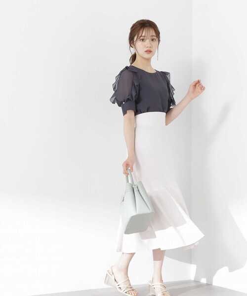 PROPORTION BODY DRESSING（プロポーションボディドレッシング）の「シアーラッフルブラウス / 1213210602（シャツ/ブラウス・レディース・グレー/ダークグレー/ベージュ・SMALL/MEDIUM）」の19枚目の写真