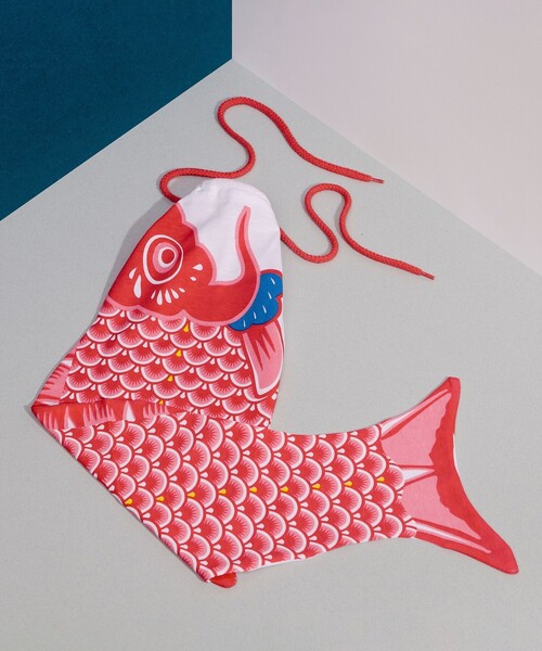 bpr BEAMS（ビーピーアール ビームス ）の「DOIY / "Koinobori" Laundry Bag（ランドリーグッズ・メンズ・ブルー/レッド・ONE SIZE）」の6枚目の写真