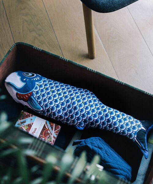 bpr BEAMS（ビーピーアール ビームス ）の「DOIY / "Koinobori" Laundry Bag（ランドリーグッズ・メンズ・ブルー/レッド・ONE SIZE）」の8枚目の写真