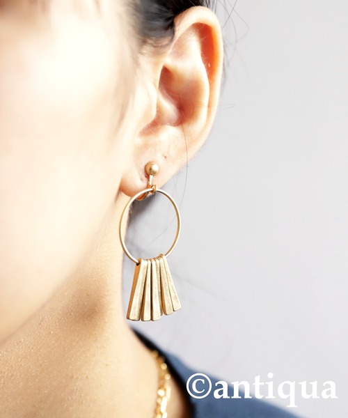 antiqua（アンティカ）の「プレートフリンジイヤリング（イヤリング・レディース・シルバー/ゴールド・FREE）」の8枚目の写真