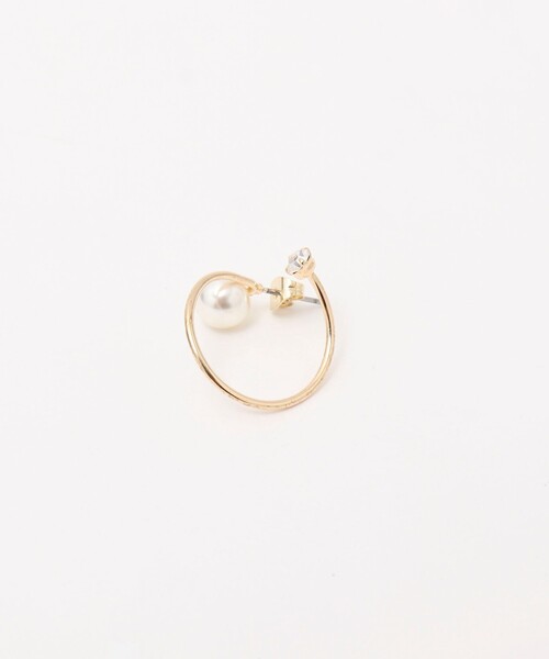 NOLLEY’S Sophi(ノーリーズソフィ)の「ポイントパールストーンループピアス(ピアス(両耳用)・レディース・ゴールド・FREE)」の5枚目の写真