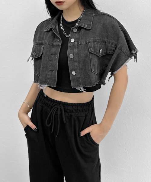 LVEU.(ラブユ.)の「【LVEU.】ショートダメージデニムベスト / トップス アウター デニム ベスト 半袖 ノースリーブ ショート クロップド ダメージ ヴィンテージ 色落ち ブラック(ベスト・レディース・ブラック・FREE)」の11枚目の写真