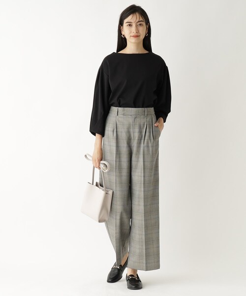 OPAQUE.CLIP（オペークドットクリップ）の「◆セットアップ対応 チェックアソートタックワイドパンツ【洗濯機洗い可／イージーケア／防シワ加工】（その他パンツ・レディース・グリーン系その他3/ブラック系1・40/36/38）」の3枚目の写真