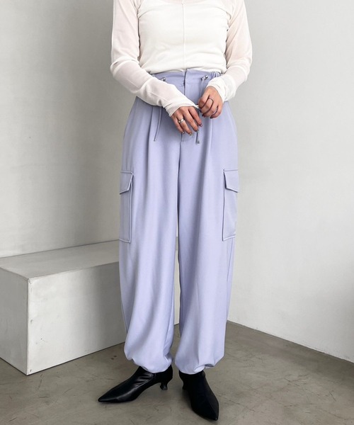 LOWRYS FARM（ローリーズファーム）の「ドロストサイドポケットパンツ　978209（カーゴパンツ・レディース・パープル/アイボリー/チャコールグレー/ブラック・FREE）」の9枚目の写真