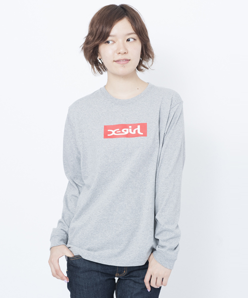 X-girl（エックスガール）の「BOX LOGO L/S TEE（Tシャツ/カットソー・レディース・ホワイト/ブラック/アッシュ・ONE SIZE）」の3枚目の写真