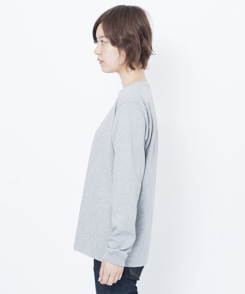 X-girl（エックスガール）の「BOX LOGO L/S TEE（Tシャツ/カットソー・レディース・ホワイト/ブラック/アッシュ・ONE SIZE）」の4枚目の写真