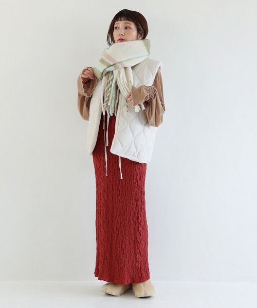 Crisp（クリスプ）の「ボリュームフリンジマフラー（マフラー・レディース・ピンク/グリーン/ブルー/アイボリー/ブラウン・FREE）」の9枚目の写真