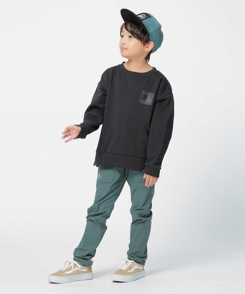 CAMP7(キャンプセブン)の「【CAMP7】袖エンボスロゴ裏シャギースウェット(スウェット・キッズ・ブラック/グリーン・150/140/160/110/120/130)」の8枚目の写真