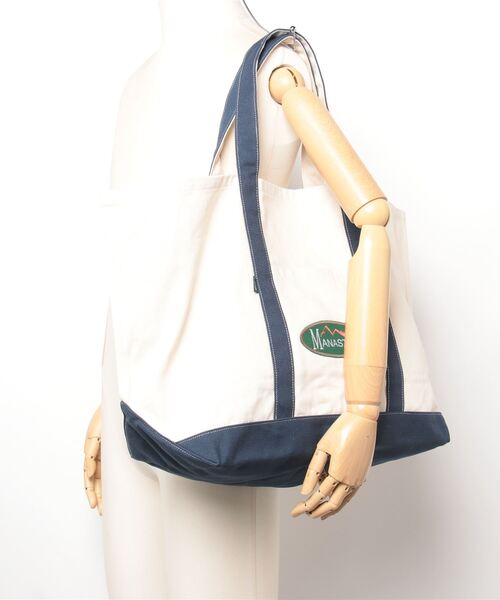 MANASTASH(マナスタッシュ)の「【MANASTASH/マナスタッシュ】オーバルロゴ ワッペンデザイン キャンバストートL/ MANA HEMP TOTE LARGE(トートバッグ・レディース・ホワイト×ネイビー/ホワイト×レッド/ホワイト×グリーン・FREE)」の9枚目の写真