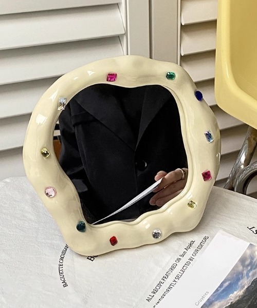 Made in I(メイドインアイ)の「STONE JEWELRY DECORATION MIRROR(ミラー・レディース・アイボリー/シルバー・FREE)」の1枚目の写真