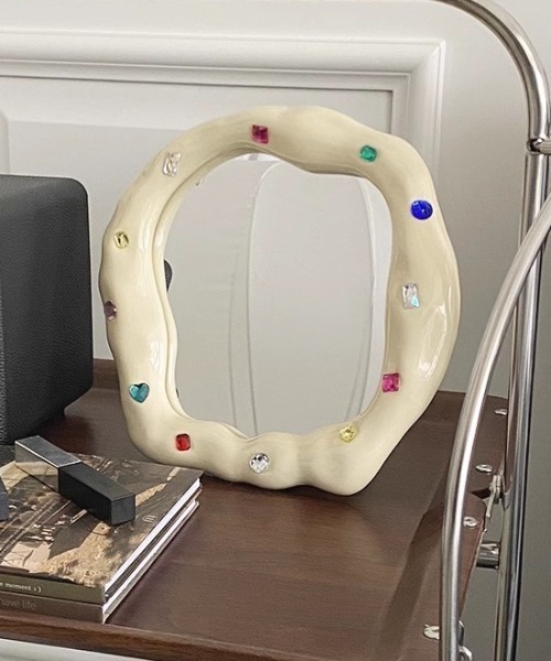 Made in I(メイドインアイ)の「STONE JEWELRY DECORATION MIRROR(ミラー・レディース・アイボリー/シルバー・FREE)」の8枚目の写真