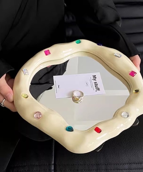 Made in I(メイドインアイ)の「STONE JEWELRY DECORATION MIRROR(ミラー・レディース・アイボリー/シルバー・FREE)」の21枚目の写真