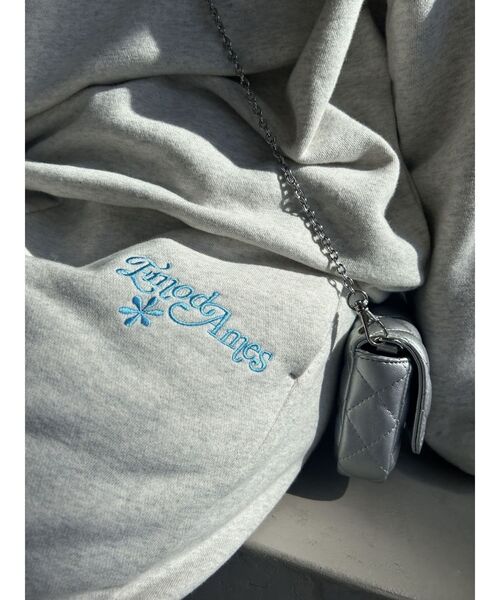 EMODA（エモダ）の「【Ames Worldwide】ロゴスウェットパンツ（Tシャツ/カットソー・レディース・グレー/ネイビー・MEDIUM/SMALL）」の13枚目の写真