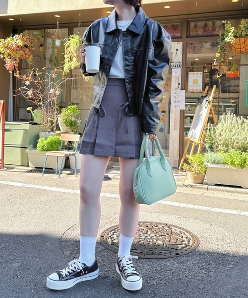 CLEA(クレア)の「フェイクレザーショートジャケット(ブルゾン・レディース・ブラック/ブラウン・FREE)」の14枚目の写真