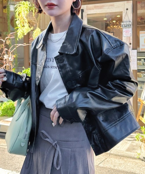 CLEA(クレア)の「フェイクレザーショートジャケット(ブルゾン・レディース・ブラック/ブラウン・FREE)」の8枚目の写真