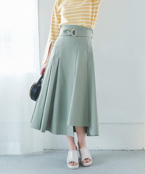 31 Sons de mode(トランテアン ソン ドゥ モード)の「デザインチノスカート(スカート・レディース・ブラック/キャメル/カーキ・38/36)」の1枚目の写真