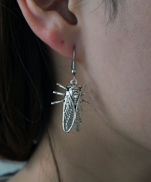 大好きカラーの虫さんピアス VBRA4008__R2 てんとう虫 ピアス｜ピアス｜ヴァンドームブティック