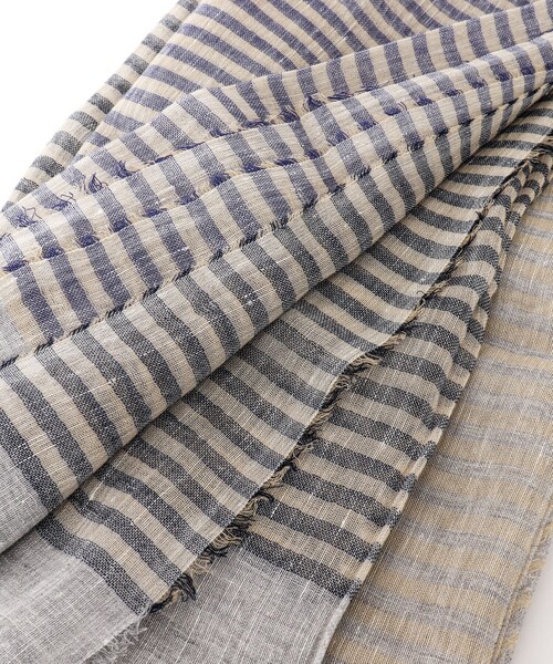 NOLLEY'S goodman(ノーリーズグッドマン)の「リネンコットンボーダーストール イタリア製 大判(ストール/ショール・メンズ・ブルー系その他/ネイビー・FREE)」の19枚目の写真