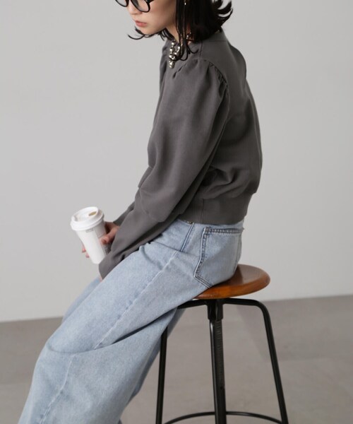 FREE'S MART(フリーズマート)の「カレッジロゴジゴスリーブショート丈スウェット(スウェット・レディース・ブラック/ホワイト系その他・FREE)」の6枚目の写真