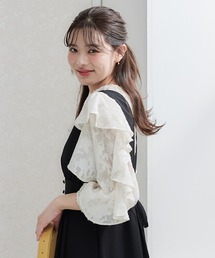 花柄ジャガードラッフルスリーブブラウス