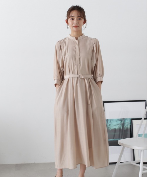 N.（N. Natural Beauty Basic）（エヌエヌナチュラルビューティーベーシック）の「◆マットサテンボリュームスリーブワンピース（ワンピース・レディース・ブルー/チャコールグレー/ベージュ・MEDIUM）」の10枚目の写真