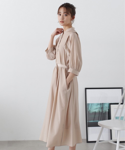 N.（N. Natural Beauty Basic）（エヌエヌナチュラルビューティーベーシック）の「◆マットサテンボリュームスリーブワンピース（ワンピース・レディース・ブルー/チャコールグレー/ベージュ・MEDIUM）」の11枚目の写真