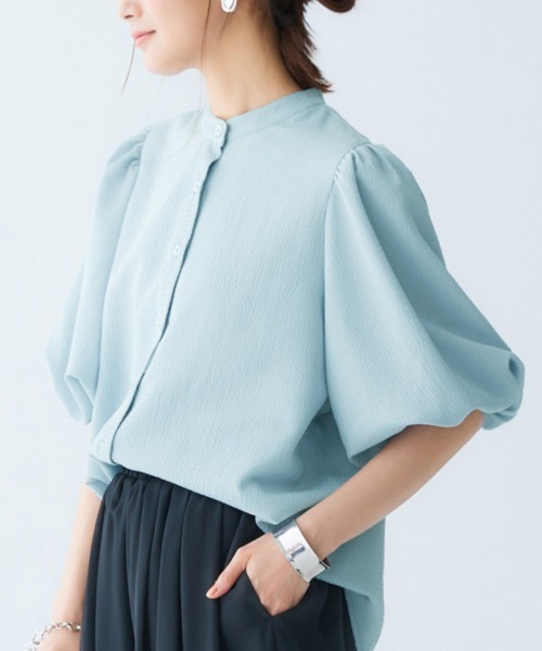 nissen（ニッセン）の「ボリューム袖バンドカラーシャツ（シャツ/ブラウス・レディース・サックスブルー/オフホワイト/ブラック・M/L/LL/S）」の3枚目の写真