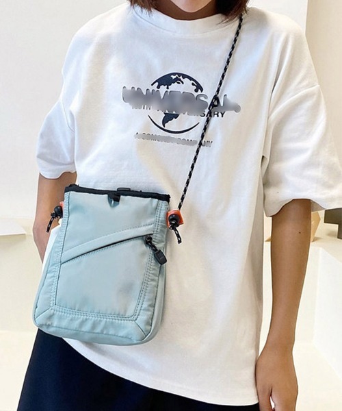 Miniministore(ミニミニストア)の「ミニショルダーバッグ軽量ナイロンバッグ(ショルダーバッグ・レディース・アイボリー/ライトブルー/ブラック・FREE)」の1枚目の写真