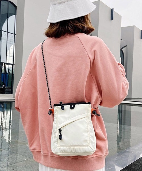 Miniministore(ミニミニストア)の「ミニショルダーバッグ軽量ナイロンバッグ(ショルダーバッグ・レディース・アイボリー/ライトブルー/ブラック・FREE)」の5枚目の写真