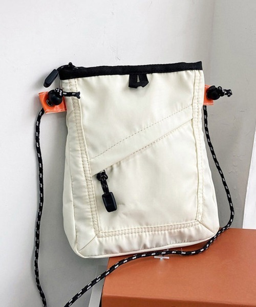 Miniministore(ミニミニストア)の「ミニショルダーバッグ軽量ナイロンバッグ(ショルダーバッグ・レディース・アイボリー/ライトブルー/ブラック・FREE)」の14枚目の写真