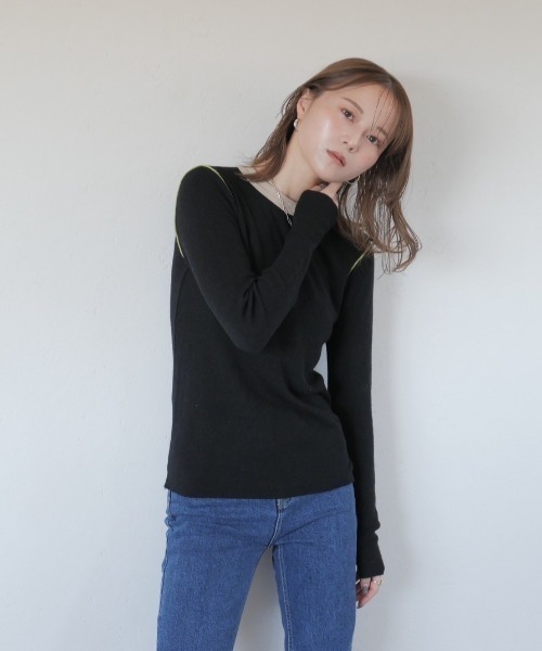 Reurie'(レウリィ)の「カラーパイピングトップス/color piping top 長袖 シアーニット シースルー シアー バイカラー ワンポイント シンプル カジュアル 綺麗め オフィスカジュアル 韓国 アイボリー ブラック(ニット/セーター・レディース・アイボリー/ブラック・FREE)」の5枚目の写真