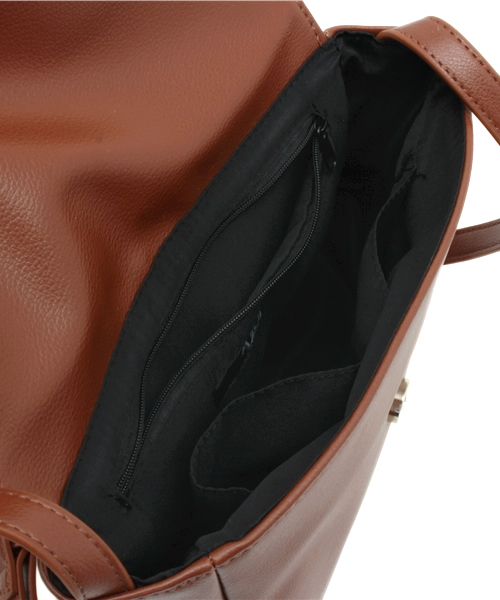 【ACCESSORIES】（アクセサリーズ）の「タッセルフリンジミニショルダーバッグ（ショルダーバッグ・レディース・ネイビー/ブラック/ボルドー/ブラウン・FREE）」の15枚目の写真