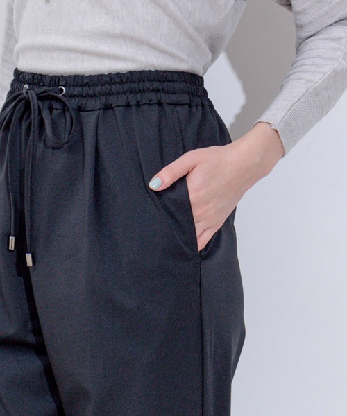 Jayro(ジャイロ)の「サークルストレッチテーパードパンツ(その他パンツ・レディース・ブラック/ブルー系その他6/ベージュ/イエロー・FREE)」の13枚目の写真
