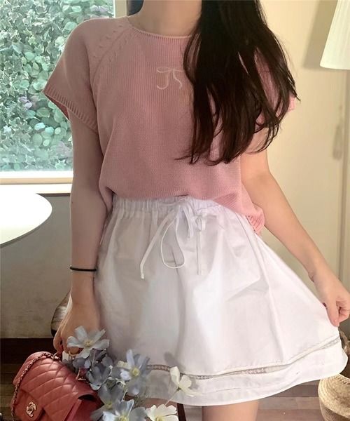 leune(ルネ)の「リボン刺繍半袖ニットプルオーバー(ニット/セーター・レディース・オフホワイト/ブラック/ピンク・FREE)」の5枚目の写真