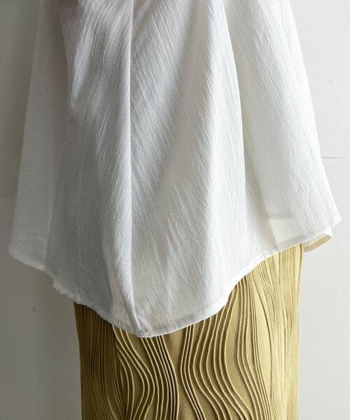 Chez toi（シェトワ）の「ウエストタックペプラムブラウス（シャツ/ブラウス・レディース・ピンク/ブラック/サックスブルー/オフホワイト・FREE）」の22枚目の写真