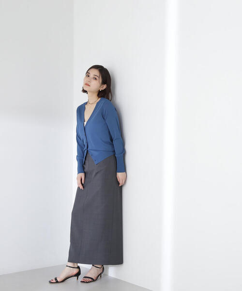 NATURAL BEAUTY BASIC(ナチュラルビューティーベーシック)の「◇レーヨンナイロンシリーズ Vネックコンパクトカーディガン(カーディガン/ボレロ・レディース・ブラック/オフホワイト/ダークブルー/レッド・FREE)」の12枚目の写真