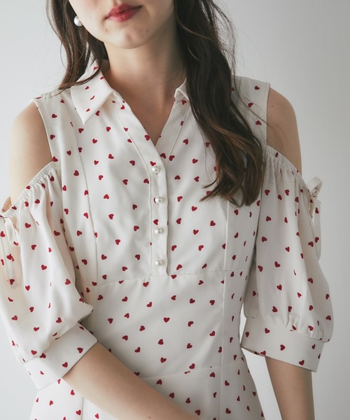 tocco closet(トッコ クローゼット)の「【ZOZO限定】ハート柄オープンショルダーバックレースアップワンピース(ワンピース・レディース・ブラック/オフホワイト/ピンク・M)」の12枚目の写真