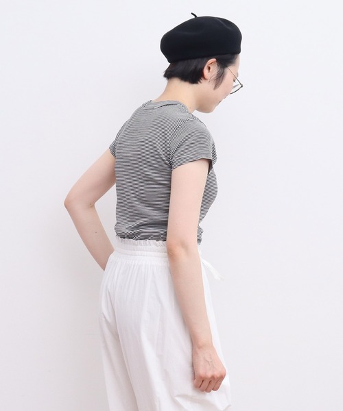 CHILD WOMAN（チャイルドウーマン）の「連シルフライスクルーネック 半袖Ｔシャツ（Tシャツ/カットソー・レディース・ブラック系その他/ピンク/サックスブルー/ブラック/ブラック系その他2/レッド系その他2/レッド系その他・FREE）」の17枚目の写真