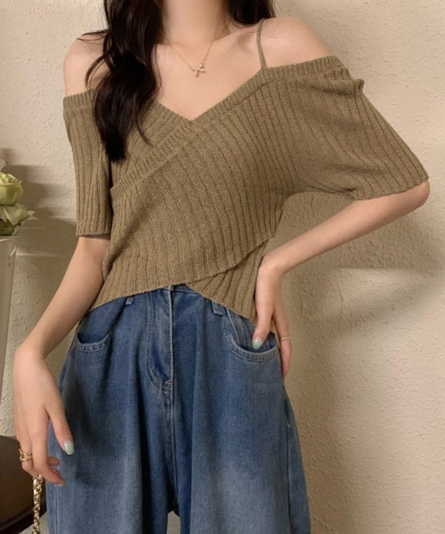 Miniministore(ミニミニストア)の「サマーニットオフショルダーニットトップス(ニット/セーター・レディース・ホワイト/モカ/ブルー/ベージュ/ブラック・FREE)」の3枚目の写真