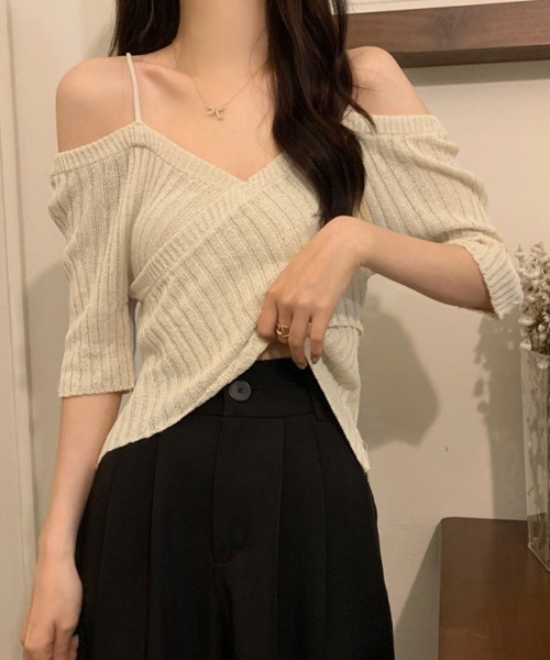 Miniministore(ミニミニストア)の「サマーニットオフショルダーニットトップス(ニット/セーター・レディース・ホワイト/モカ/ブルー/ベージュ/ブラック・FREE)」の7枚目の写真