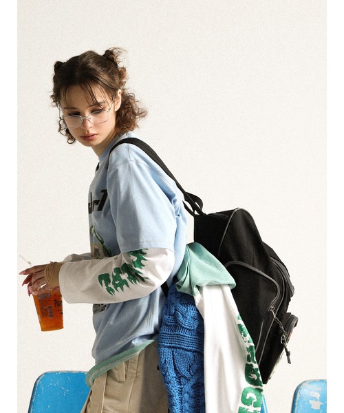 PAMEO POSE(パメオポーズ)の「【ZOZO限定カラー】Nerd Girl Tour Mirror Tee(Tシャツ/カットソー・レディース・ブラック/チャコールグレー/ブルー/ホワイト/ピンク・SMALL/LARGE)」の9枚目の写真